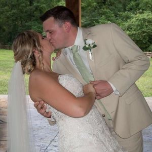 Meet your Posher, Bailey